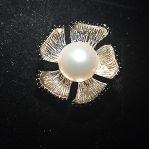Vintage Sterling Silver pearl ring